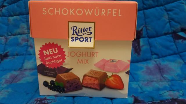 Ritter Sport, Joghurt, ErdbeerJoghurt, Johannisbeerjoghurt | Hochgeladen von: Jim Knopf