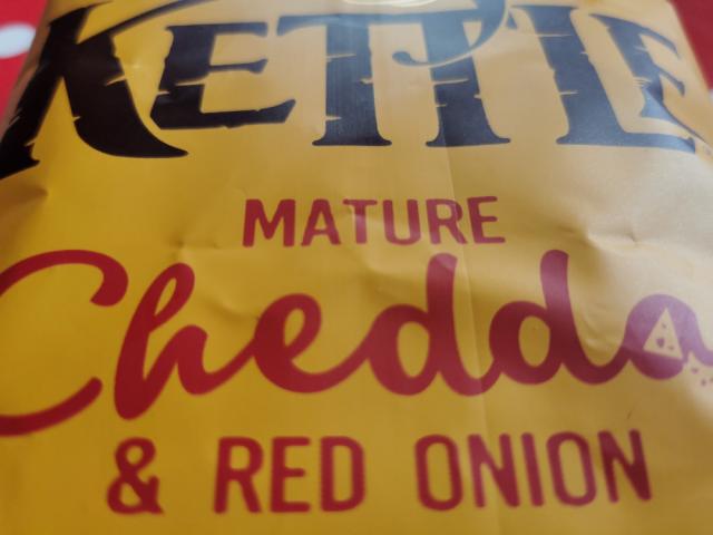 Kettle Chips, Mature Cheddar and Red Onion by cannabold | Uploaded by: cannabold