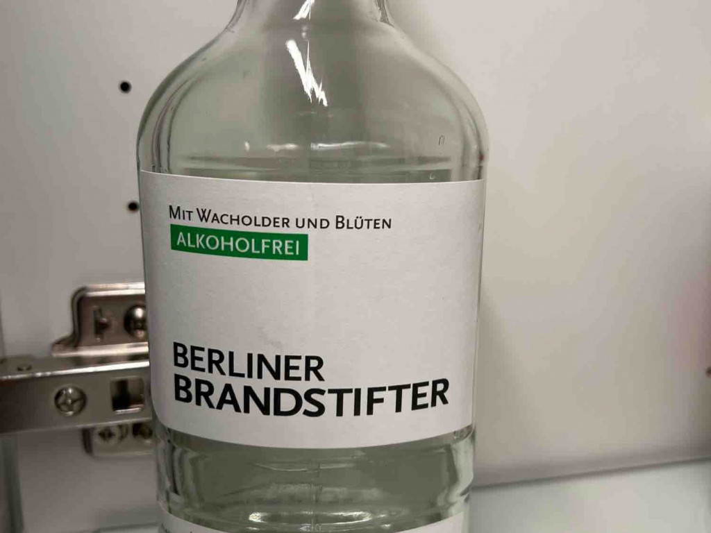 Berliner Brandstifter Gin alkoholfrei von Bernsteinsonne | Hochgeladen von: Bernsteinsonne