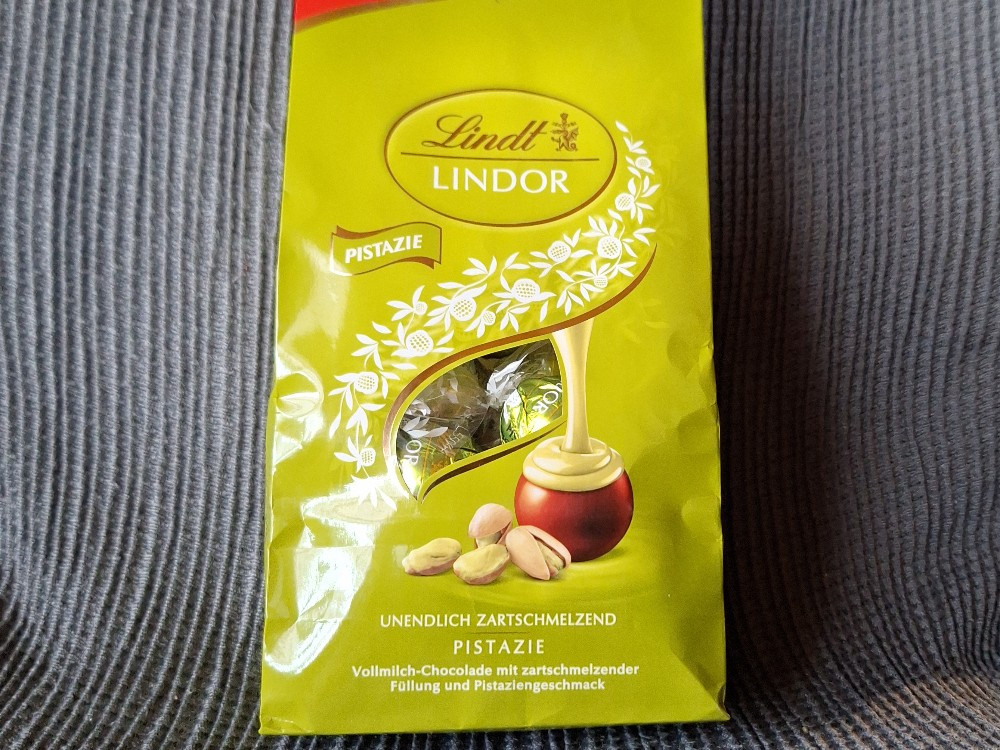 Lindor Kugel Pistachio von Sabi.Sue | Hochgeladen von: Sabi.Sue Lindor Kugel Pistachio von Sabi.Sue | Hochgeladen von: Sabi.Sue