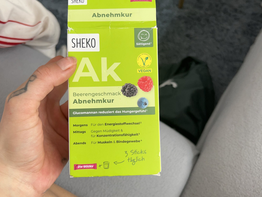 Hochgeladen von: RoxiBrandt