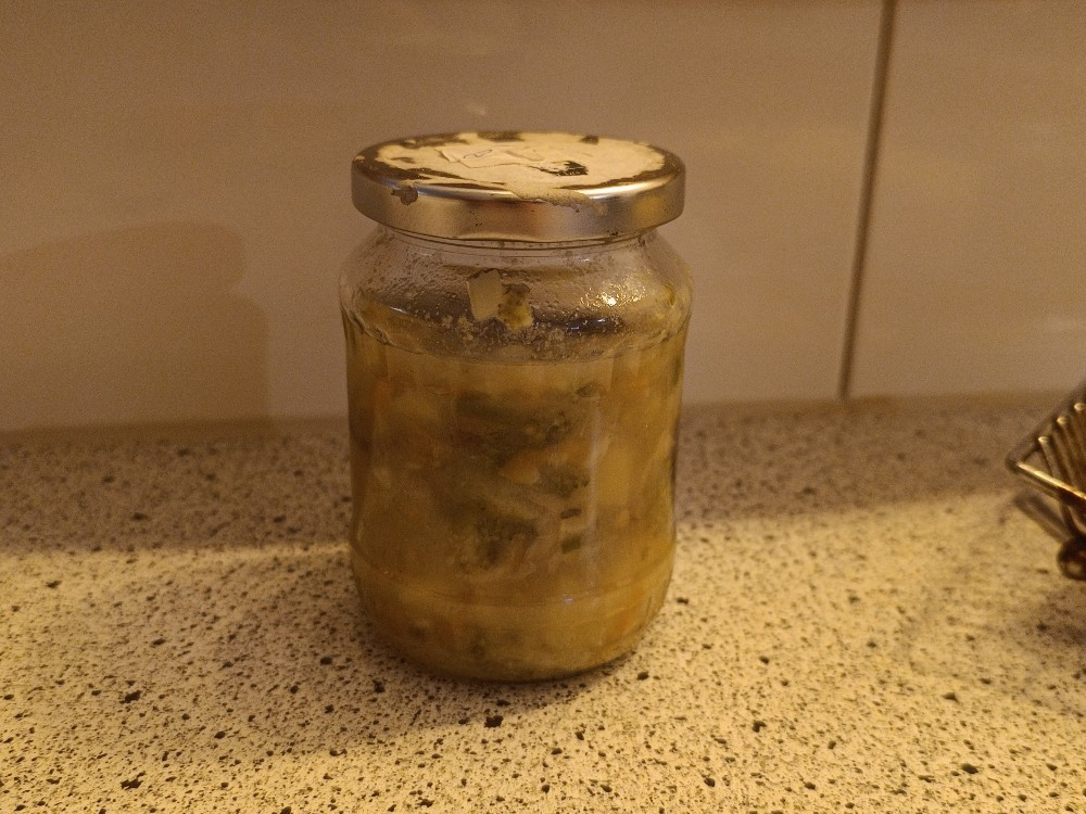 Hochgeladen von: Stella Steinbrenner