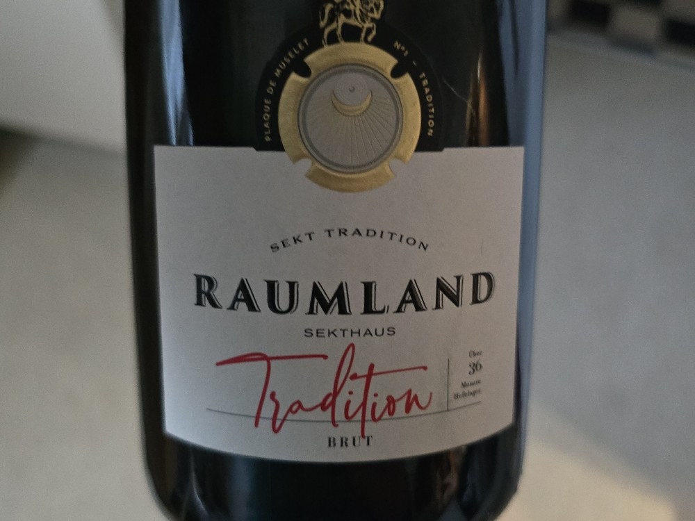 Hochgeladen von: Kari83