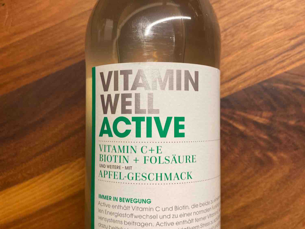 Vitamin Well Active (Apfel-Geschmack) von Confrere | Hochgeladen von: Confrere