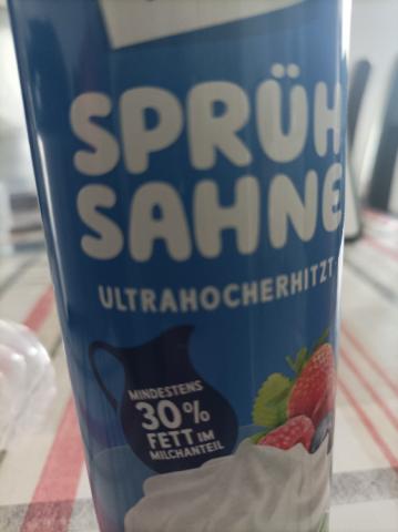 Sprüh Sahne, ultrahocherhitzt(mindestens 30% FETT im Milchant by | Uploaded by: jerome1