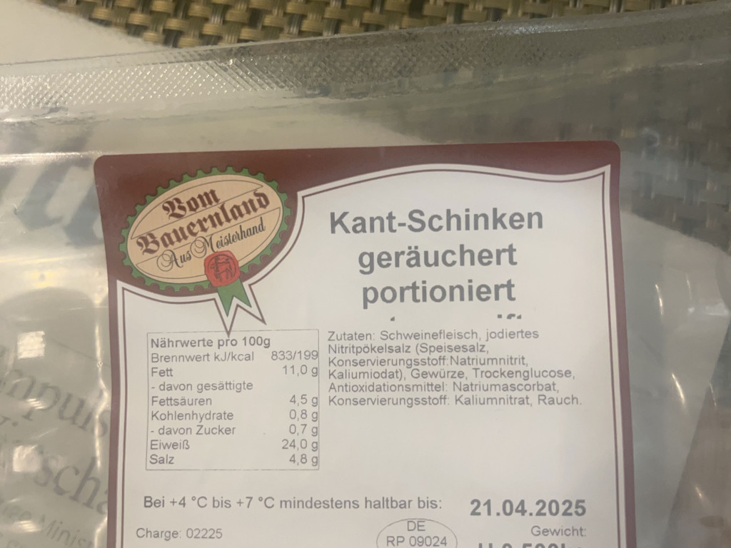 Kant Schinken geräuchert von Isabelkaelker | Hochgeladen von: Isabelkaelker Kant Schinken geräuchert von Isabelkaelker | Hochgeladen von: Isabelkaelker