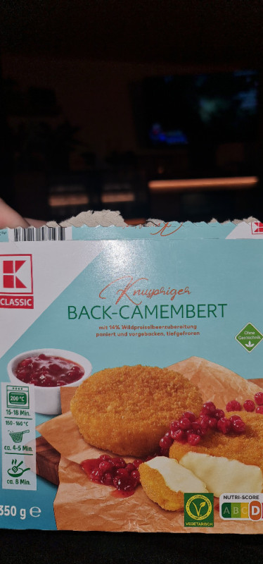 Knuspriger Back-Camembert, mit 14% Wildpreiselbeerzubereitung vo | Hochgeladen von: DaPhyl