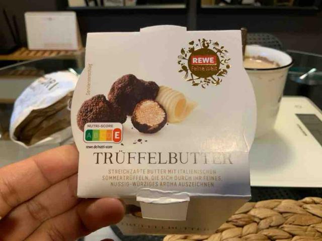 TRÜFFELBUTTER by lavlav | Uploaded by: lavlav