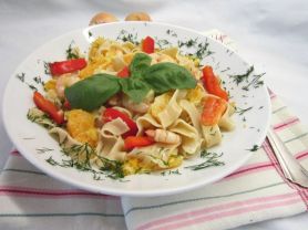 Geschwenkte Pasta mit Garnelen und Gemüse | Hochgeladen von: klimes