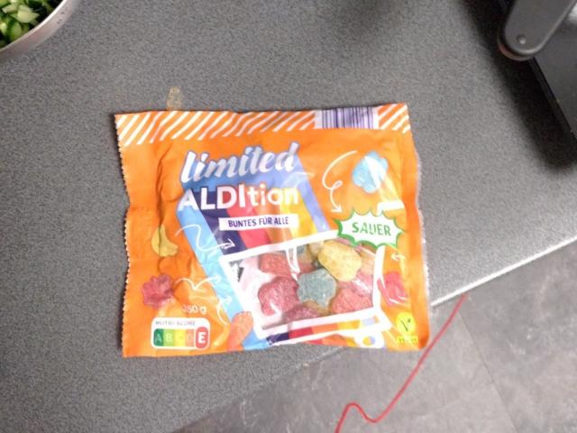 Hochgeladen von: PaulNichtVergeben