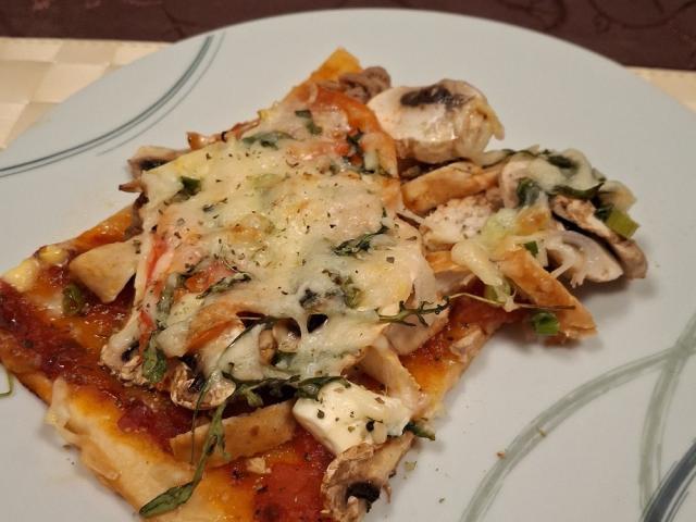 Pizza von jule1976nvwb433 | Hochgeladen von: jule1976nvwb433 Pizza von jule1976nvwb433 | Hochgeladen von: jule1976nvwb433