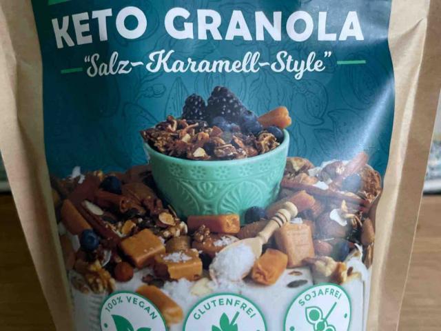 Keto Granola, Salz-Karamell-Style von blondie | Hochgeladen von: blondie