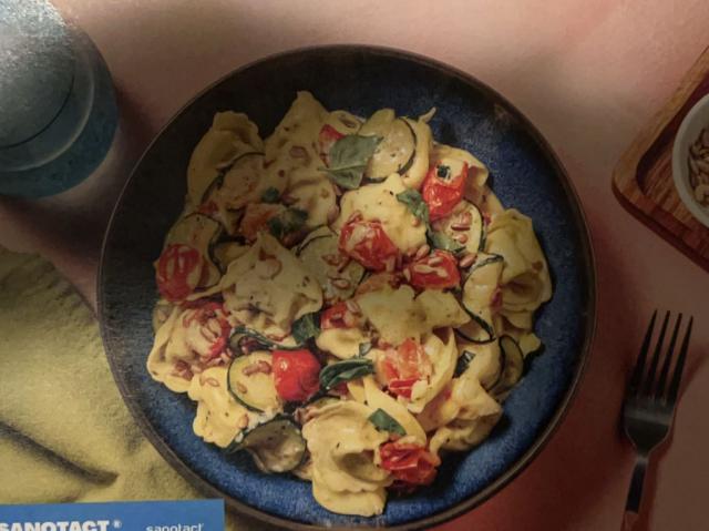 Hochgeladen von: cecilia625 Hochgeladen von: cecilia625