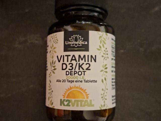 Hochgeladen von: anikl29278 Hochgeladen von: anikl29278