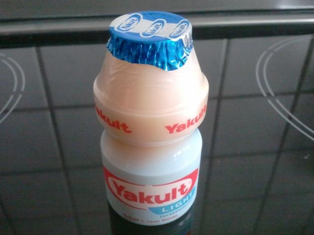 Yakult Joghurt light | Hochgeladen von: huhn2