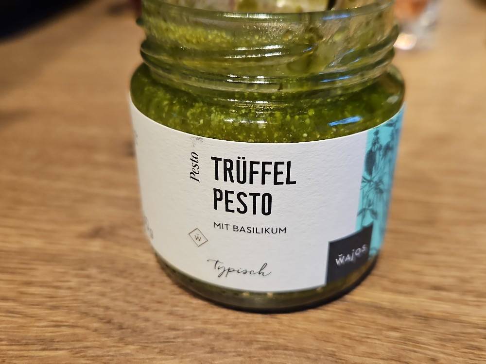 Hochgeladen von: cb1996