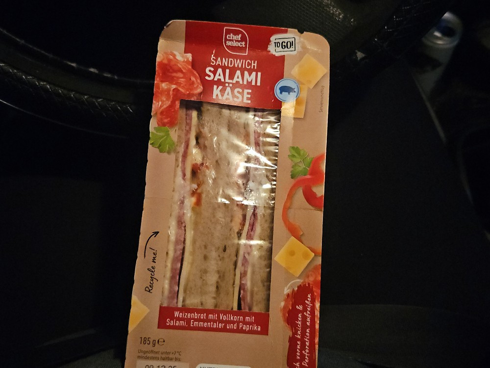 Hochgeladen von: Guelaydielöwin