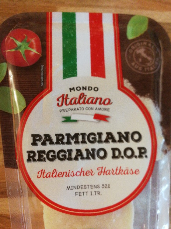 Parmigiano Reggiano, Italienischer Hartkäse von moelcars | Hochgeladen von: moelcars