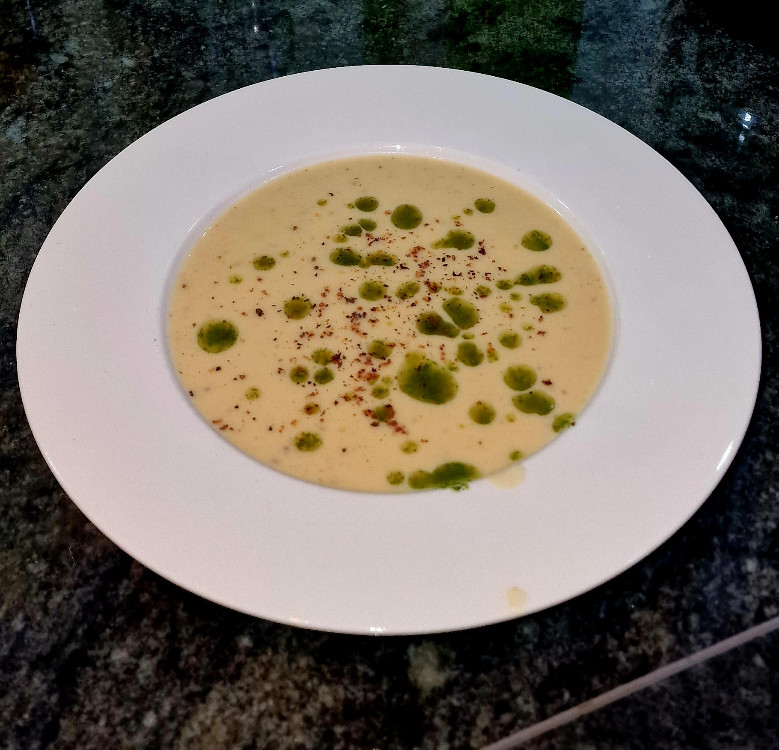 Kartoffel-Blumenkohl-Suppe, Sahne von Conny S. | Hochgeladen von: Conny S.