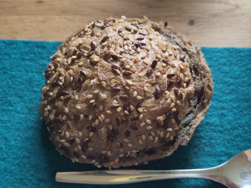 Hochgeladen von: gruenelaura