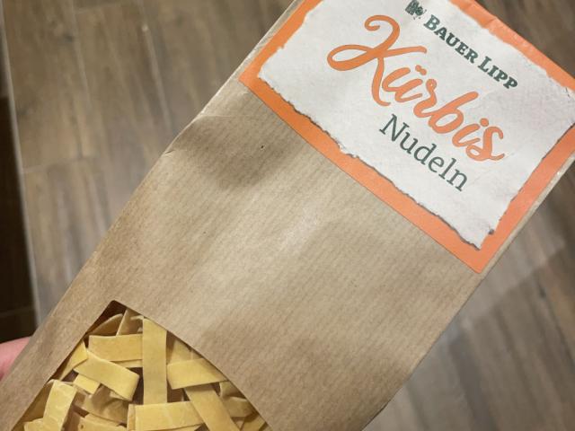 Hochgeladen von: nisa2024