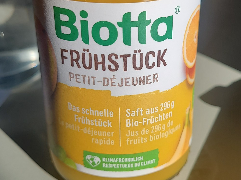 Hochgeladen von: Sarubu