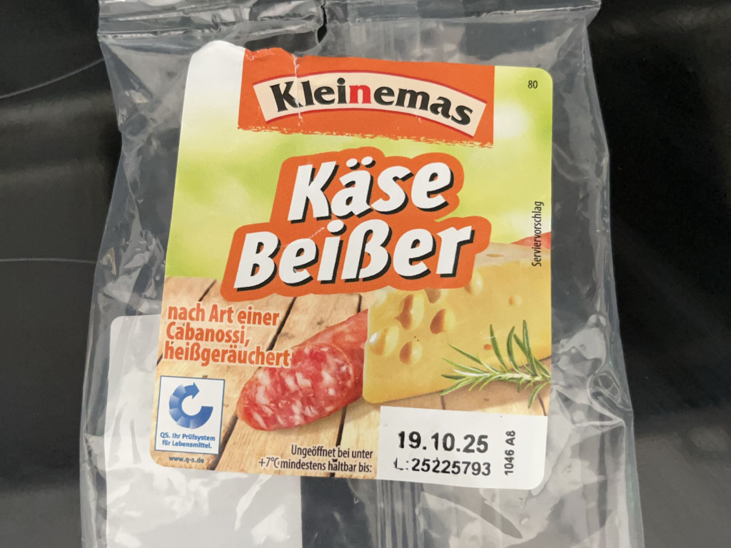 Hochgeladen von: kikishek Hochgeladen von: kikishek
