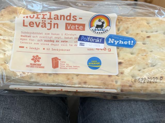 Hochgeladen von: jxsmxn08