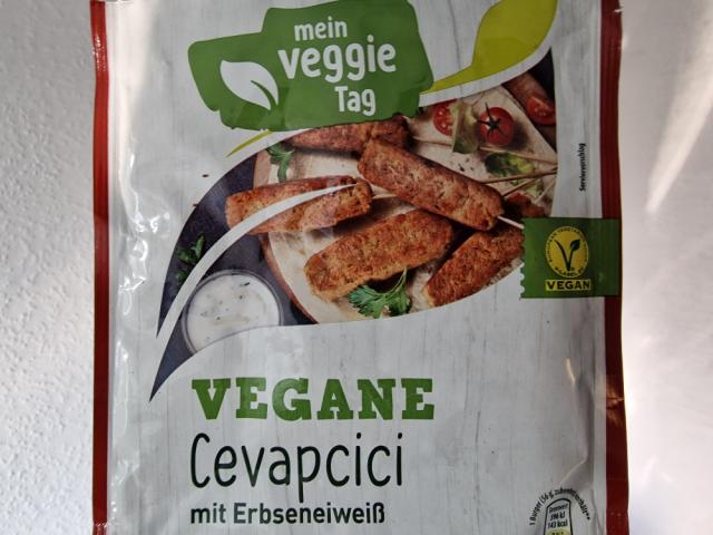 Vegane Cevapcici, mit Erbseneiweß by BrexxiTT | Uploaded by: BrexxiTT