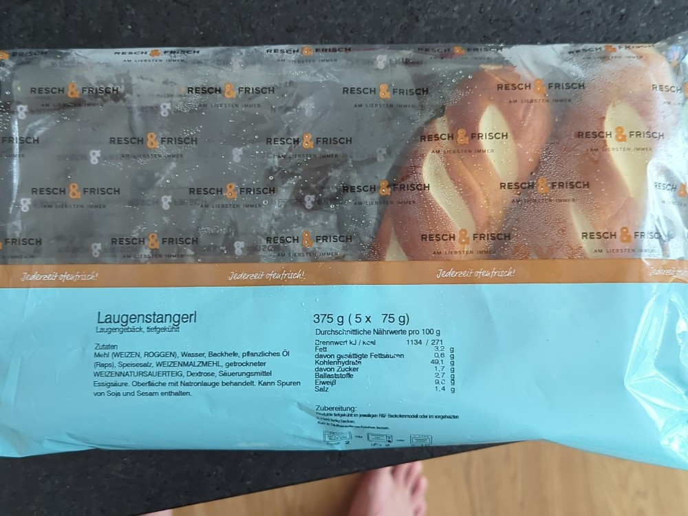 Hochgeladen von: RoyalLemming Hochgeladen von: RoyalLemming