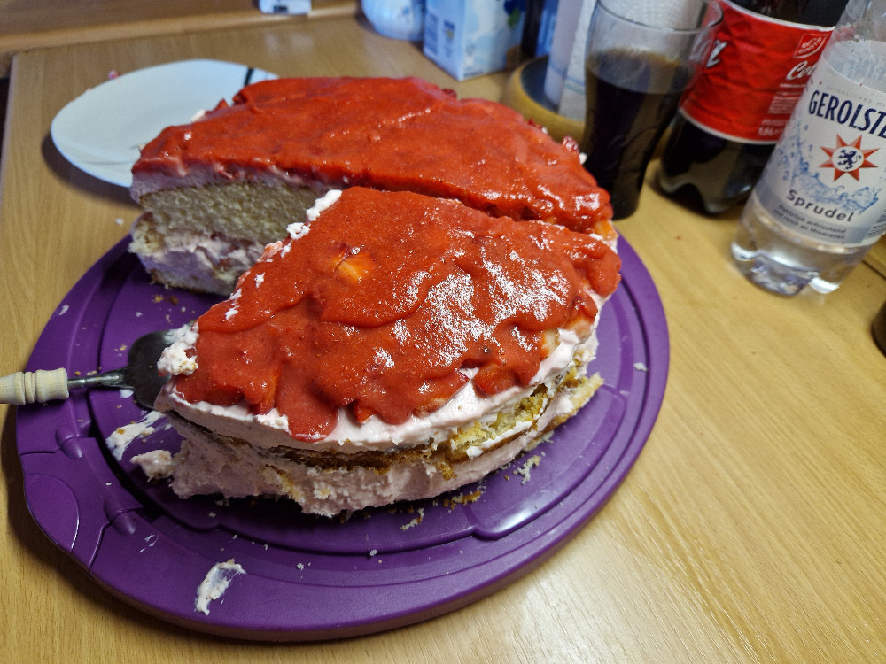 Erdbeer-Quark-Torte von chollingergigi2906 | Hochgeladen von: chollingergigi2906