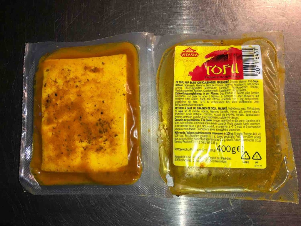Tofu, Auf Basis von Sojabohnen mariniert von lokoo | Hochgeladen von: lokoo