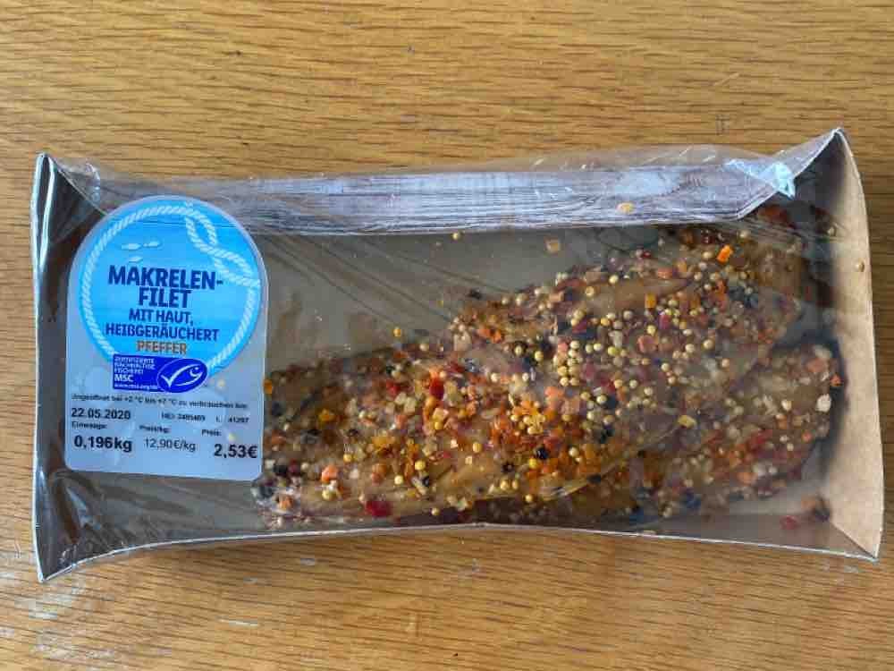 Makrelenfilet mit Haut heißgeräuchert, Pfeffer von Doraie | Hochgeladen von: Doraie