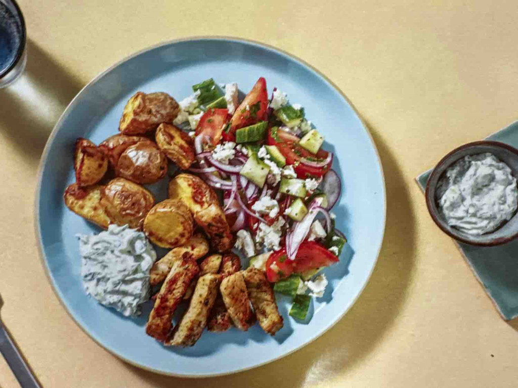 Schweinegyros mit griechischem Salat von AnnKaGa | Hochgeladen von: AnnKaGa