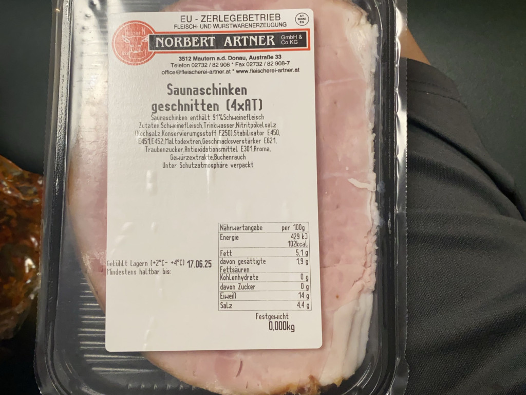 Hochgeladen von: DomD Hochgeladen von: DomD