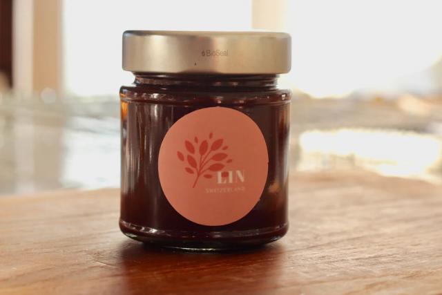 Lin Switzerland Chocolate Almond MTC Spread, Keto by cannabold | Uploaded by: cannabold