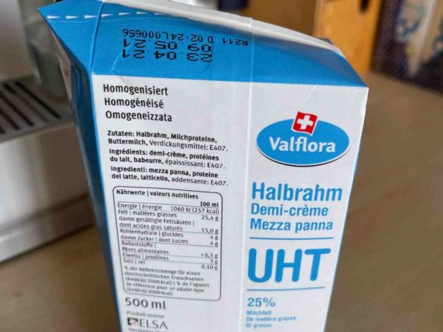 Halbrahm, 25% Milchfett by bechterew | Uploaded by: bechterew