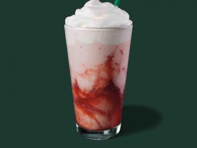 strawberry frappuccino by cinnamonroll | Uploaded by: cinnamonroll