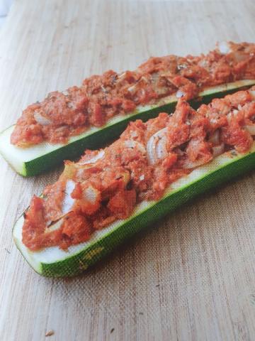 Gefüllte Zucchini im Fitness Style von Wullenizer | Hochgeladen von: Wullenizer