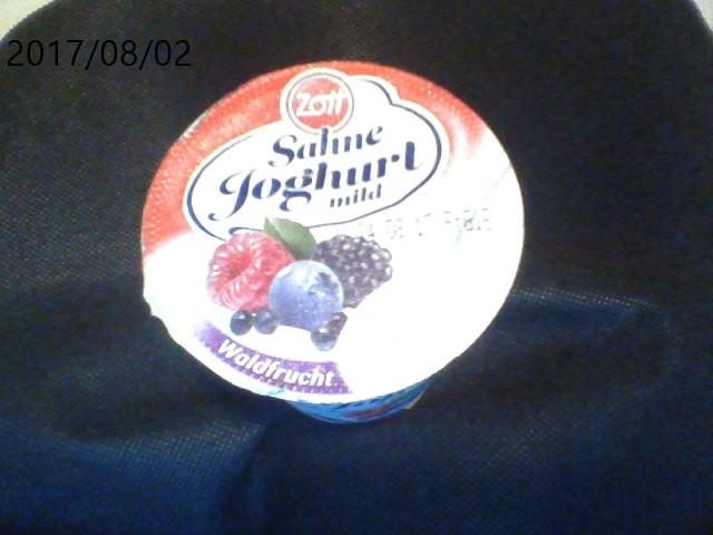 Sahne Joghurt mild Waldfrucht | Hochgeladen von: Seidenweberin