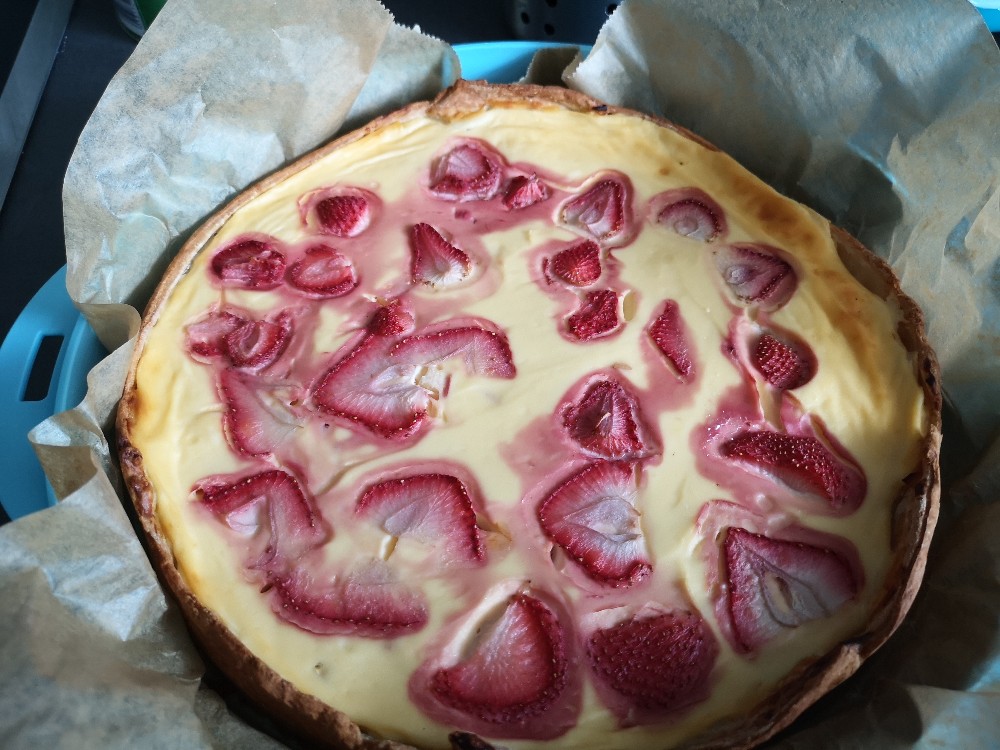 Erdbeer Pudding Käsekuchen von JessieB | Hochgeladen von: JessieB