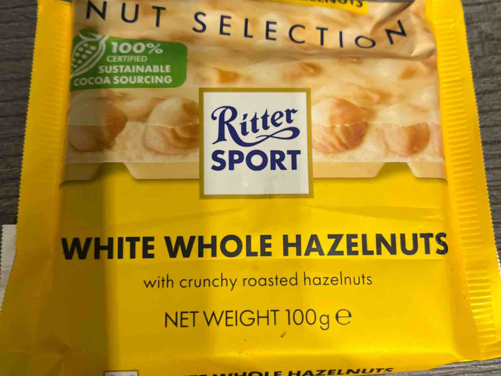 White Whole Hazelnuts von MissyJay | Hochgeladen von: MissyJay