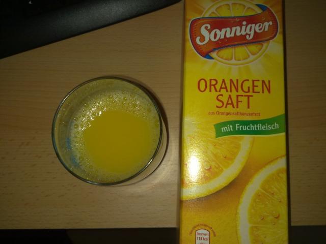 Orangensaft mit Fruchtfleisch | Hochgeladen von: Goofy83