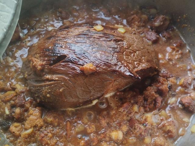 Sauerbraten Fleisch von KatjaEde | Hochgeladen von: KatjaEde Sauerbraten Fleisch von KatjaEde | Hochgeladen von: KatjaEde