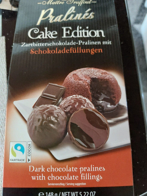 Pralines Cake Edition , Zartbitterschokoladefüllung von rb29645 | Hochgeladen von: rb2964501