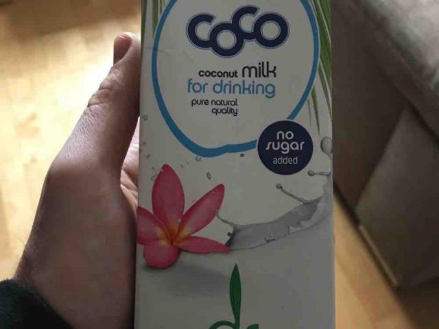 Coco, Coconut Milk for drinking von burbe | Hochgeladen von: burbe