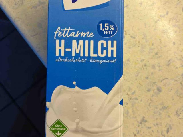 fettarme H-Milch, 1,5% Fett von jasileeen | Hochgeladen von: jasileeen