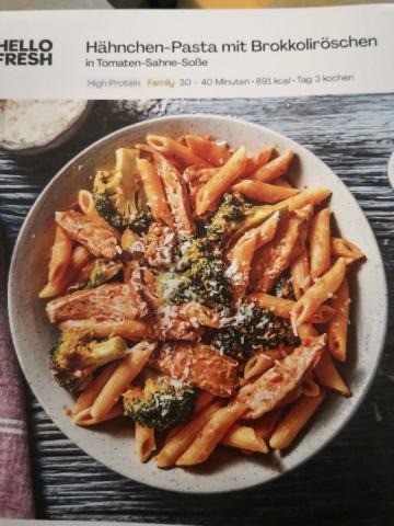 Hähnchen-Pasta mit Brokkoli Röschen in Tomaten-Sahne-Soße von ma | Hochgeladen von: maxth