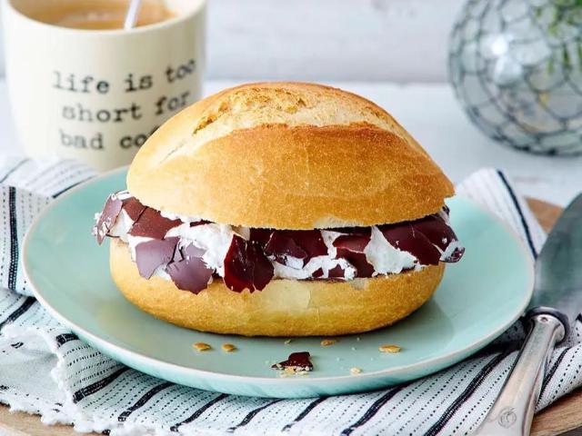 Hochgeladen von: dennispkt Hochgeladen von: dennispkt