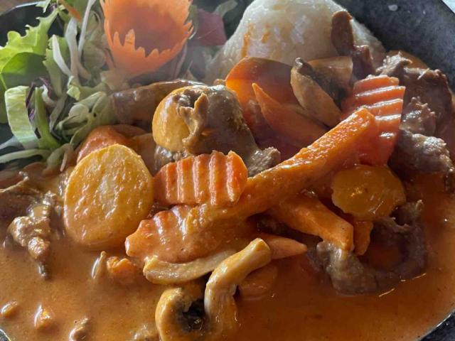 Veganes Massaman Curry by svaen | Uploaded by: svaen